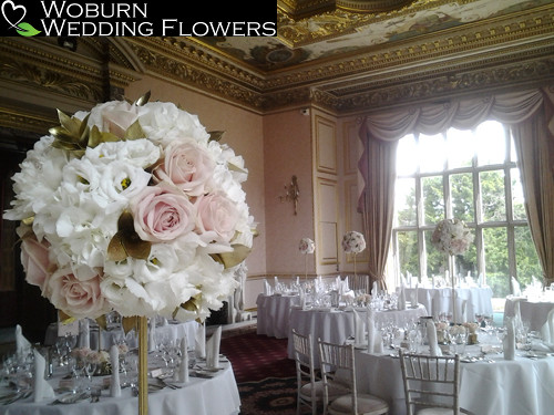 Massed design of Roses, Hydrangea, Fresia and Lizzianthus at Ashridge.