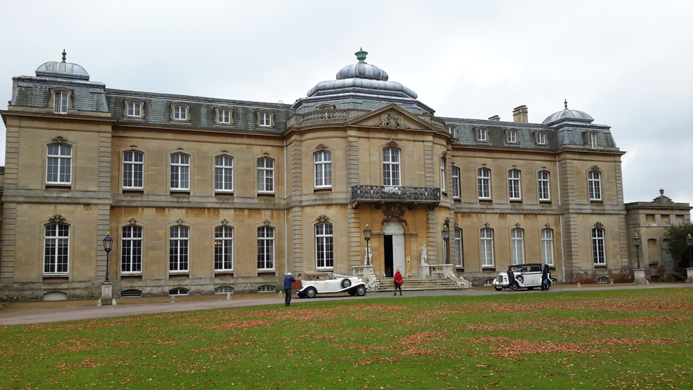 Front view of Wrest Park.